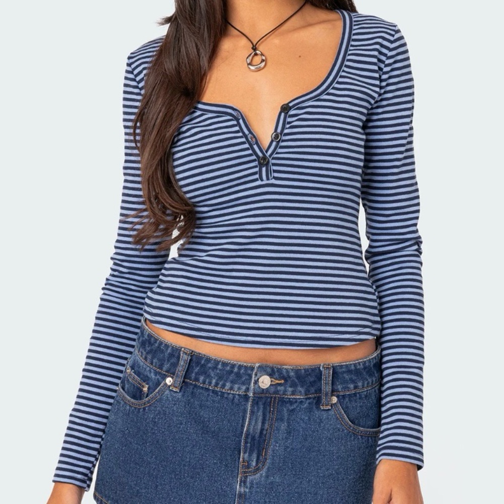 NWT Edikted Blue & Navy Striped Long Sleeve Henley Top Size XL Y2K Indie Sleeze